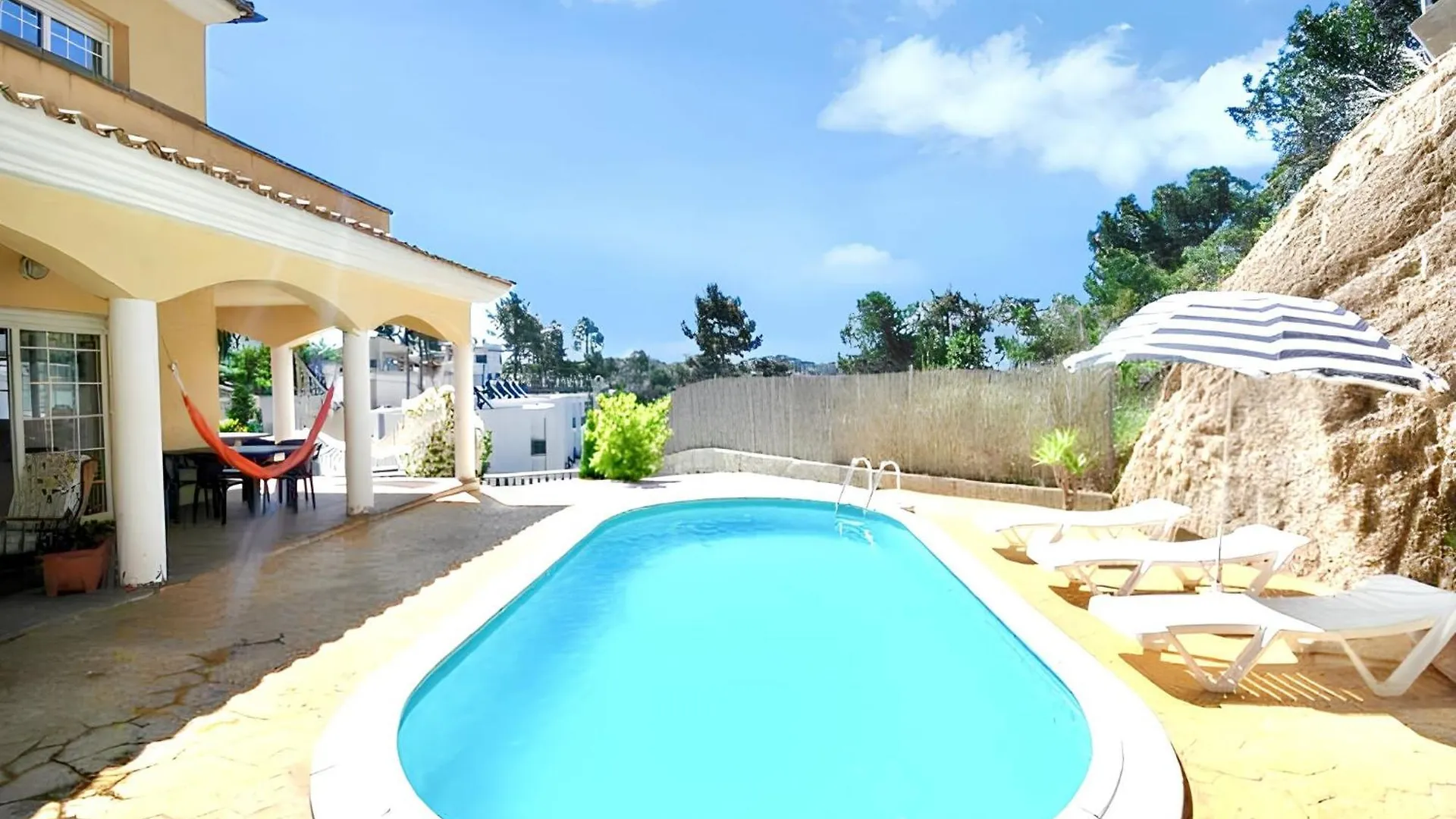 Charming Villa In Vidreres With Private Pool