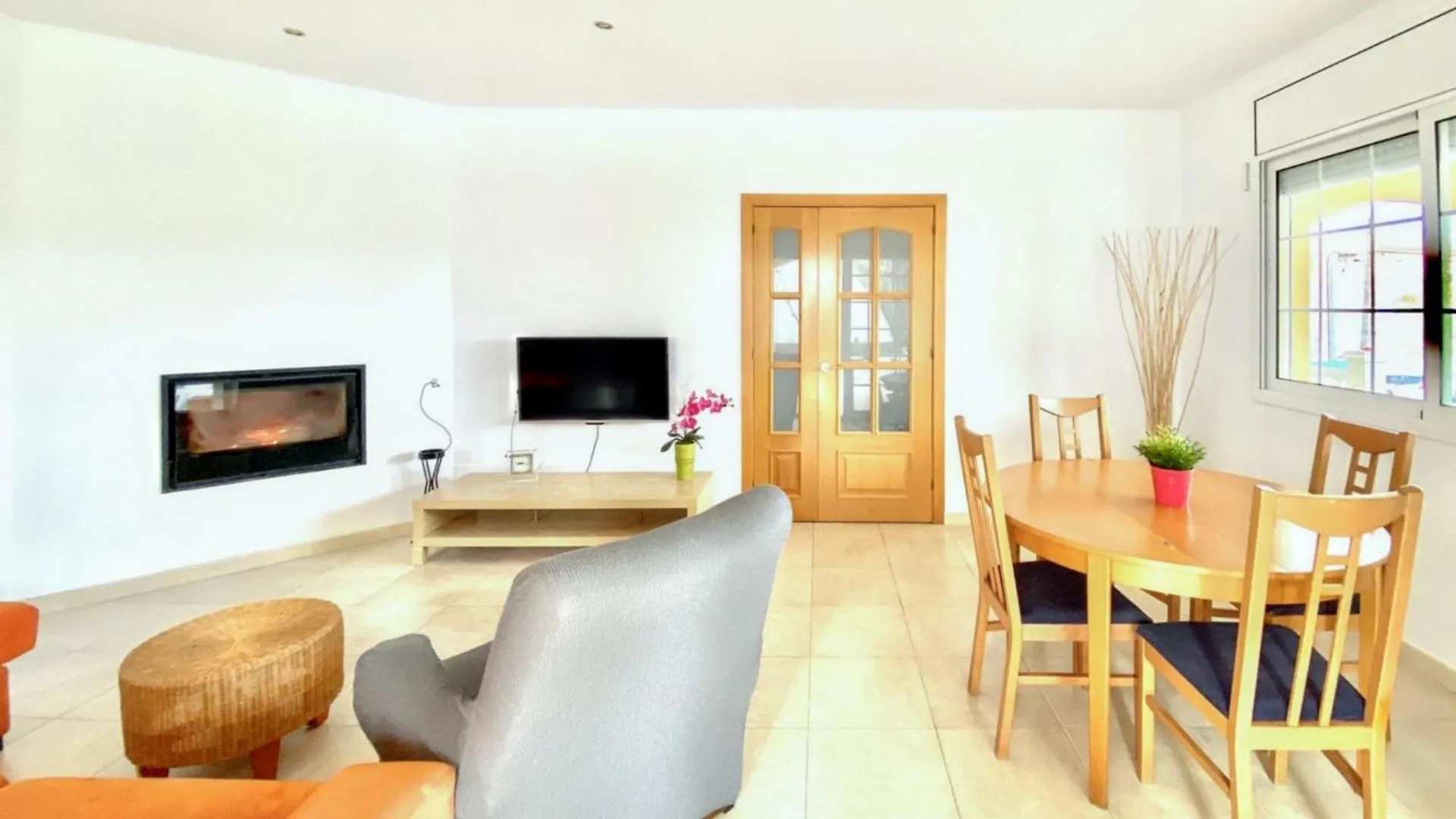 Charming Villa In Vidreres With Private Pool